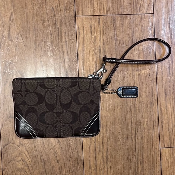 Coach Handbags - Vintage Coach Chocolate Brown Logo Wristlet Wallet Card Holder Coin Purse